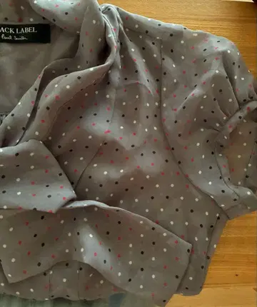 BLACK LABEL Paul Smith 실크 100% 시어 블라우스