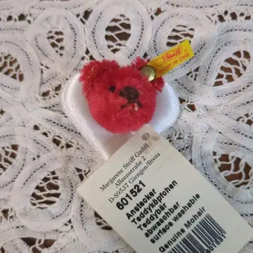 Steiff 슈타이프 테디베어 핀 배지 하트