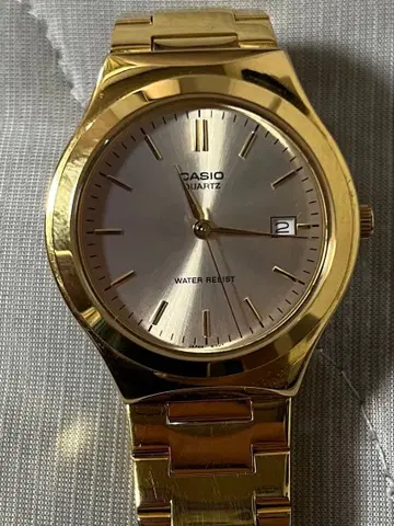 CASIO 쿼츠 손목시계 골드 컬러 해외 모델
