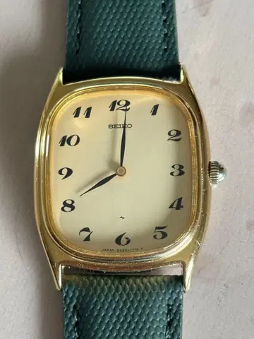 SEIKO 샤리오 손목시계 수동 와인딩 골드 다이얼