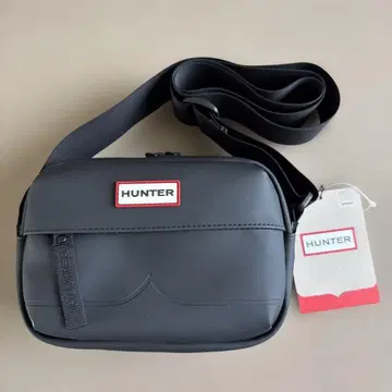 HUNTER 오리지널 라바라이즈 미디엄 크로스바디 새상품 미사용