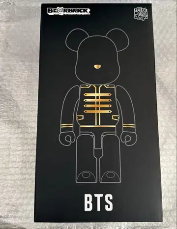 베어브릭 BTS 400%