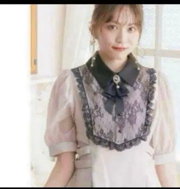 로지타 원피스 레이스 옷깃 반팔 블라우스
