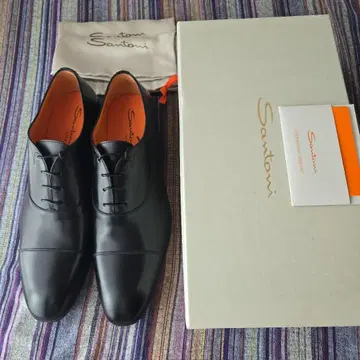 미사용 새상품 Santoni 스트레이트 팁 블랙 UK10