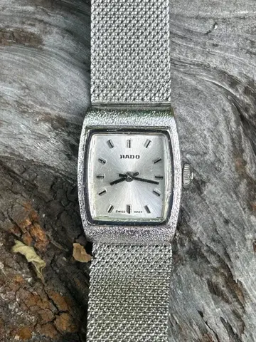 작동품 RADO 수동 와인딩 시계 스퀘어 실버 메쉬 앤티크 당시 제품