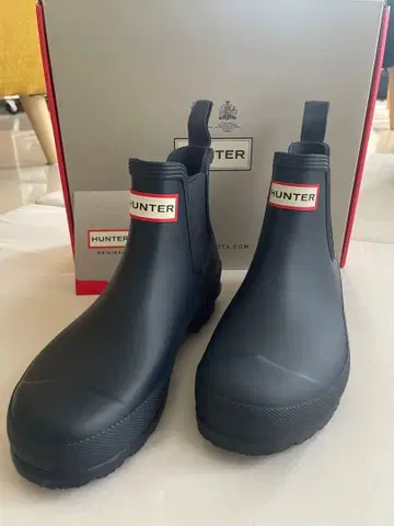 HUNTER ORIGINAL 첼시 레인부츠 네이비