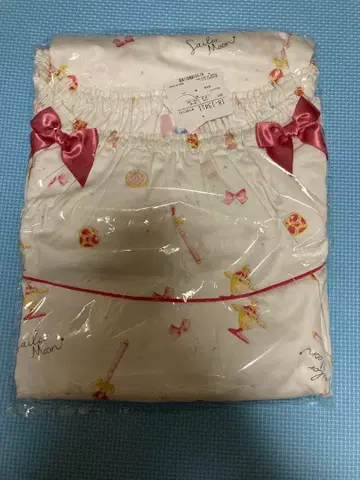 세일러문 ISETAN 나르에 룸웨어