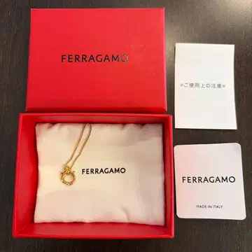 페라가모 (FERRAGAMO) 간치니 목걸이