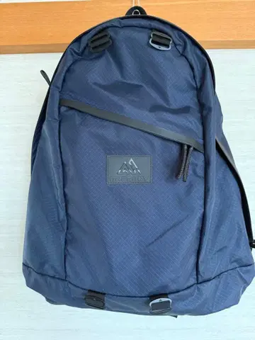 새상품급 GREGORY MATRIX DAY PACK 20L 백팩