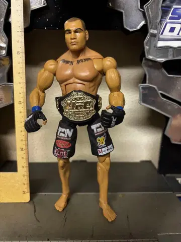 UFC 잭스 케인 벨라스케스 챔피언 벨트 포함