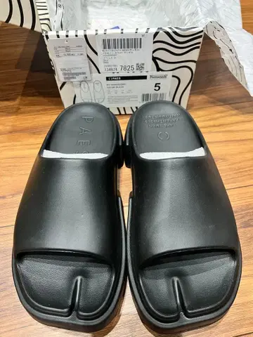 페이즈 paes 샌들 블랙 정가 이하 판매