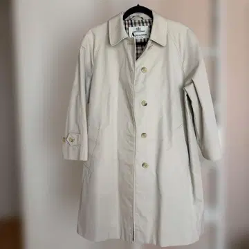 가격 인하 Aquascutum 트렌치코트 베이지 잉글랜드제