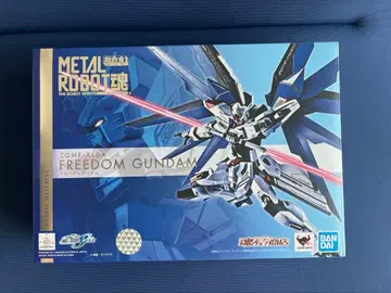 METAL ROBOT혼 프리덤 건담
