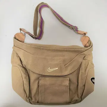 NIKE Air Max x atomos 숄더백 베이지