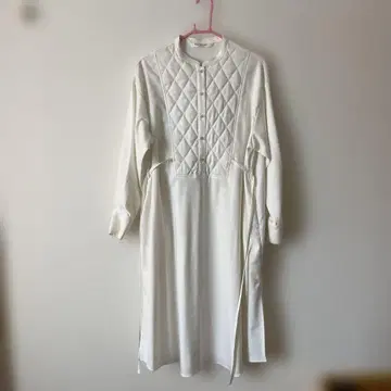 [ 레이빔즈 Ray BEAMS ] 퀼팅 절개 화이트 셔츠 원피스