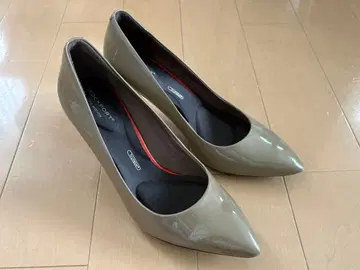 ROCKPORT 펌프스 베이지 TOTAL MOTION 24cm