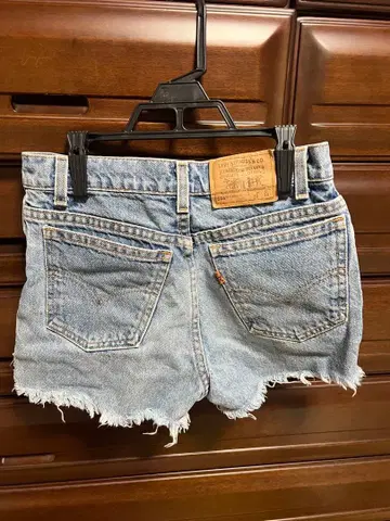 Levi's 505 컷오프 데님 숏팬츠