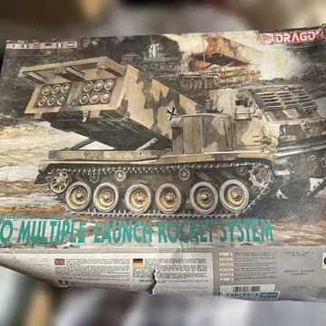 오늘의 특가 Dragon 1/35 NATO MLRS 3522 프라모델