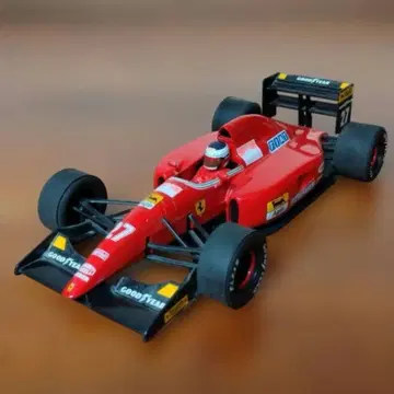 미사용 F1 페라리 F92A J.알레지 #27