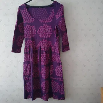 marimekko 꽃무늬 원피스 퍼플 7부 소매