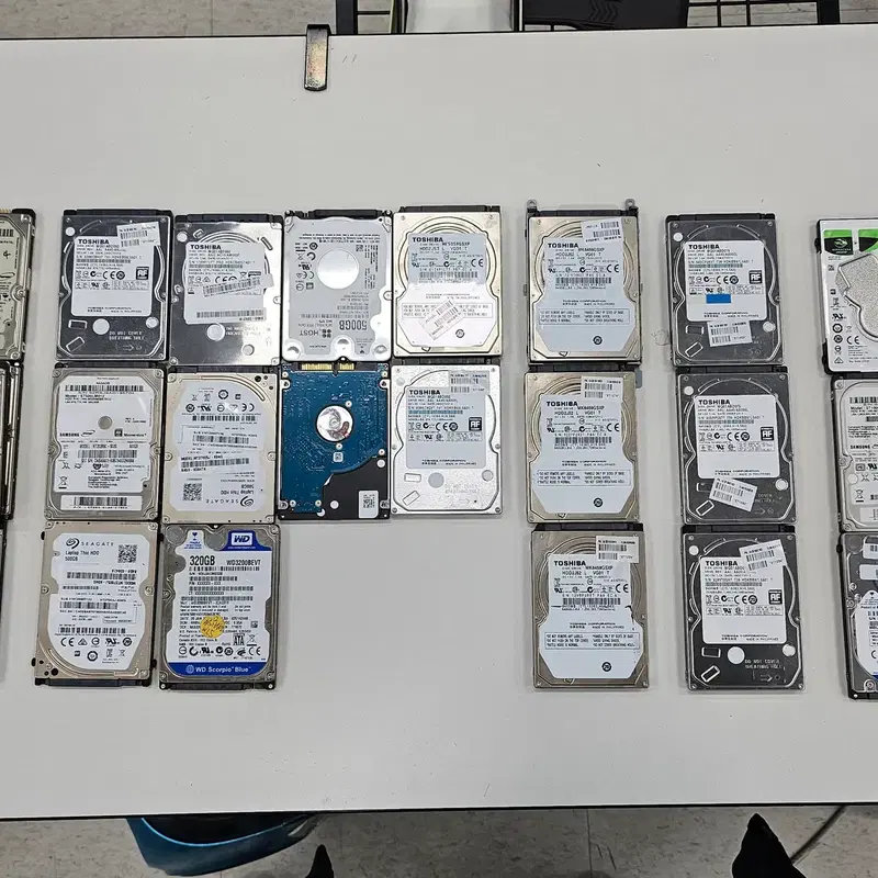 노트북, 데스크탑 SATA, IDE HDD 하드디스크 여러개 판매합니다