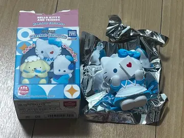 타카라토미아츠 산리오 숨바꼭질 피규어 헬로키티