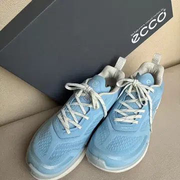 ECCO BIOM 2.2 새상품급! ecco의 최상급 퍼포먼스 스니커즈
