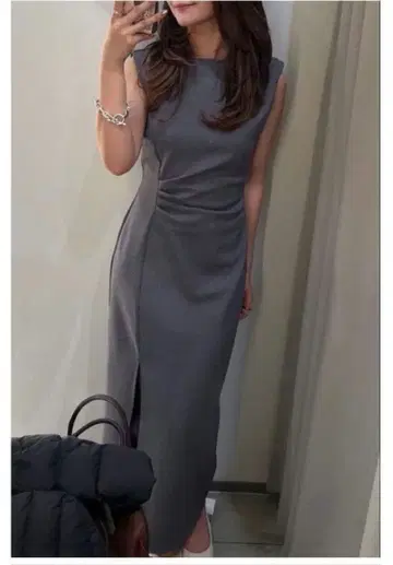 미사용 새상품 택 포함 ZARA 드레이프 미디 원피스 슬리브리스 그레이