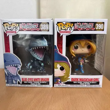 유희왕 FUNKO 푸른 눈의 백룡 블랙 매지션 걸