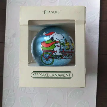 Hallmark Peanuts 스누피 1982년 크리스마스 오너먼트