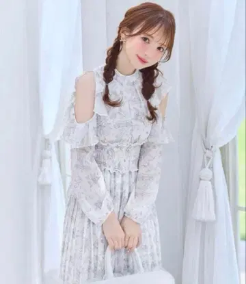 미셸 마카롱 로얄 플뢰르 롱 원피스