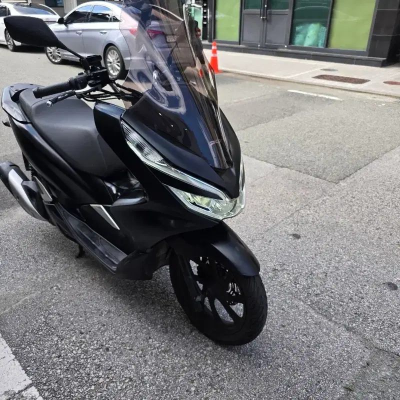19년 pcx 125 3만중고오토바이스쿠터엔맥스보이저조이맥스크루심배달벤리