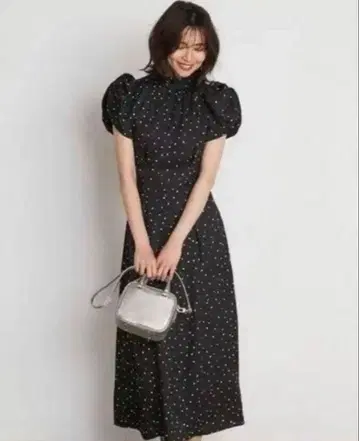 SNIDEL 스나이델 도트 퍼프 슬리브 롱 원피스 블랙 사이즈 1