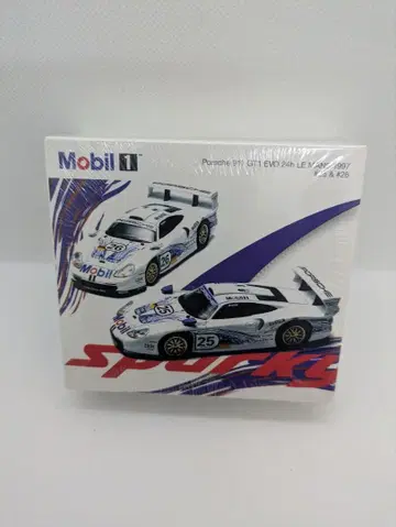 Spark 1/64 포르쉐 911 GT1 EVO 1997