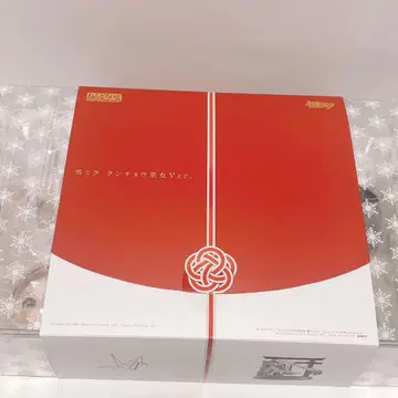 유키 미쿠 하츠네 미쿠 넨도로이드 단초 무녀 2018 피규어