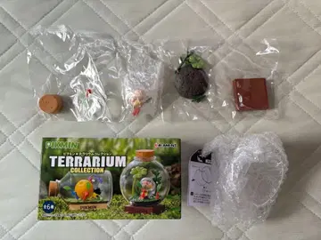 리멘트 피크민 테라리움 컬렉션 1 뽑히는 중