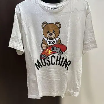 모스키노 틴