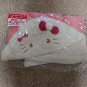 산리오 뽑기 헬로키티 후드 부착 케이프