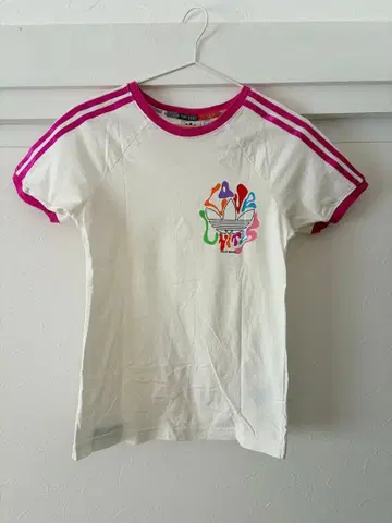 adidas LOVE UNITES 반팔 T셔츠 화이트 M