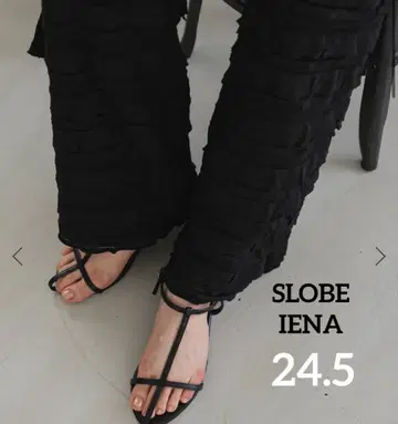 [ 컨디션 최상 ] SLOBEIENA 플랫 샌들 24.5