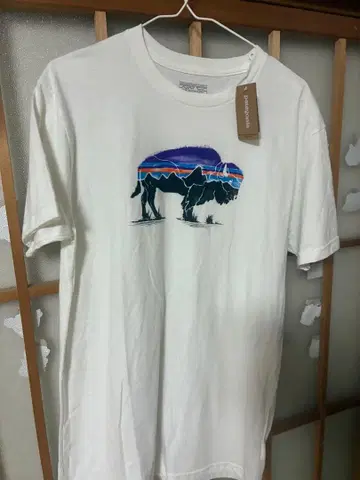 새상품 파타고니아 t셔츠