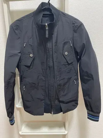 마리떼 프랑소와 저버 나일론 자켓