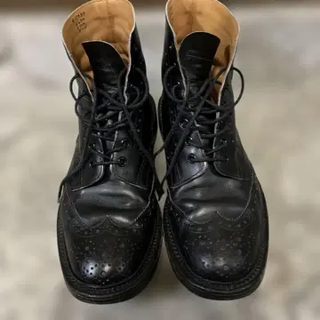 Tricker's Stow 컨트리 부츠 블랙 8.5