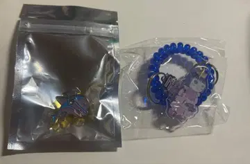 계속 한밤중이면 좋을 텐데 좀비 클럽 가챠 핀즈 & 온천 키링