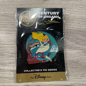 [레어] Disney Store 앨리스 핀 배지