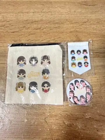 CUTIE STREET 파우치 스티커 캔뱃지 세트