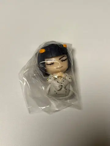 [ 불량품 ] 죠죠의 기묘한 모험 어깨 쿵 피규어 브로노 부챠라티