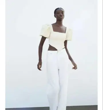 ZARA 퍼프 슬리브 코르셋 상의