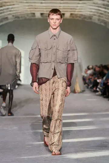 dries van noten 24ss 런웨이 밀리터리 셔츠