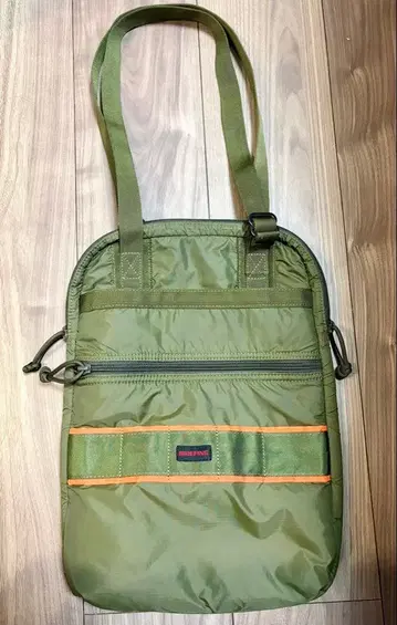 BRIEFING PP LAPTOP TOTE 올리브